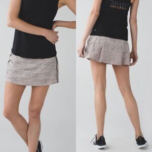 Lululemon Pace Rival Skirt II  (Tall) Dottie Dash Grain Black / Black SZ 6